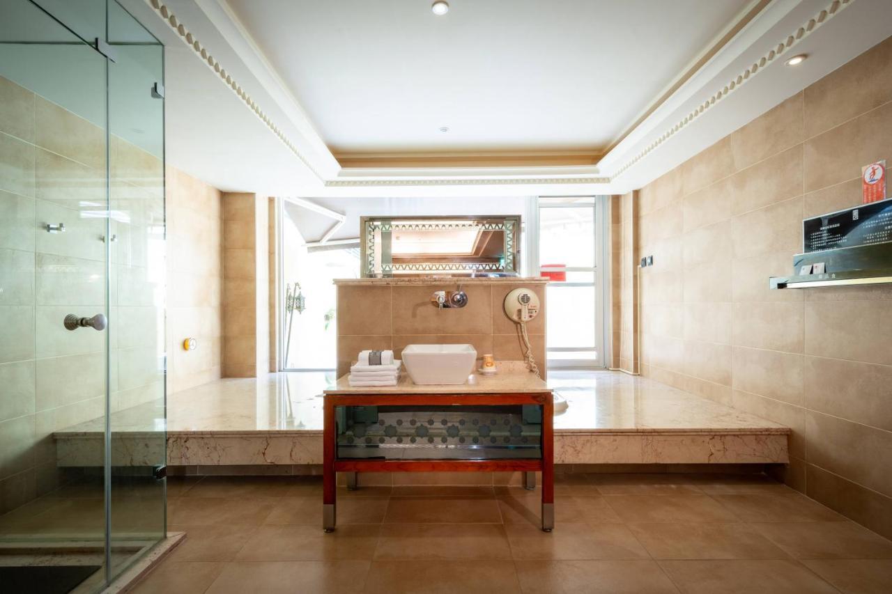 In-Stone Motel Taipei Luaran gambar
