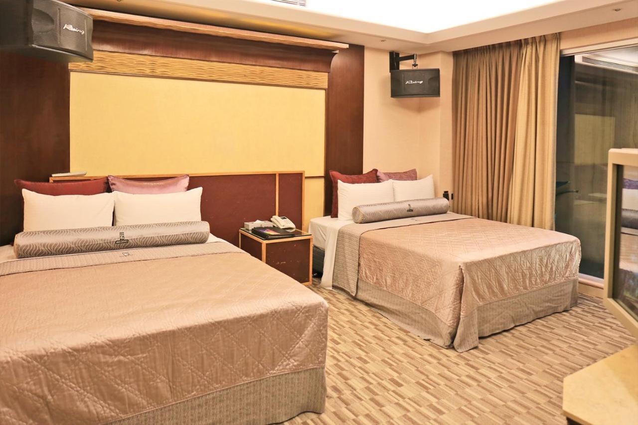 In-Stone Motel Taipei Luaran gambar